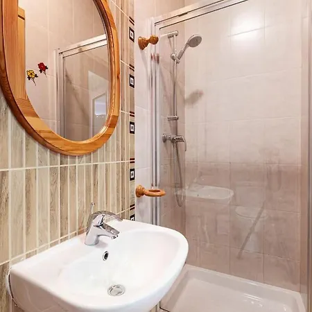Διαμέρισμα Beautiful Designed Seaside Apt In Hotspot By 360 Estates