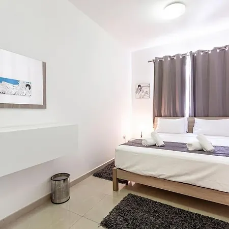 Beautiful Designed Seaside Apt In Hotspot By 360 Estates דירה