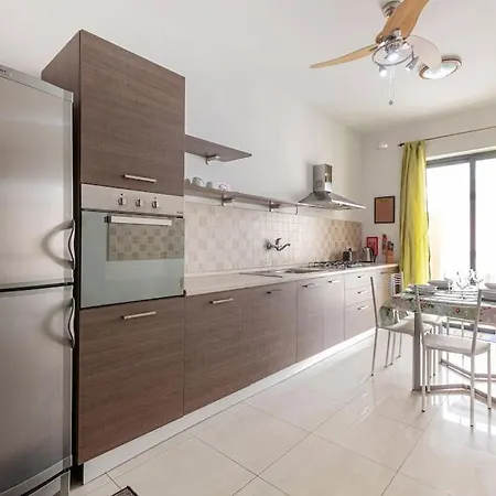 Beautiful Designed Seaside Apt In Hotspot By 360 Estates דירה סליאמה